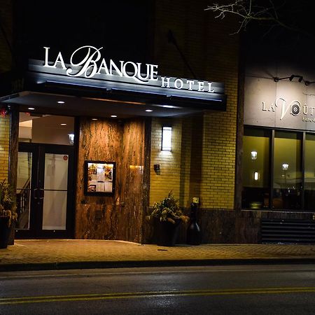 La Banque Hotel Homewood Bagian luar foto