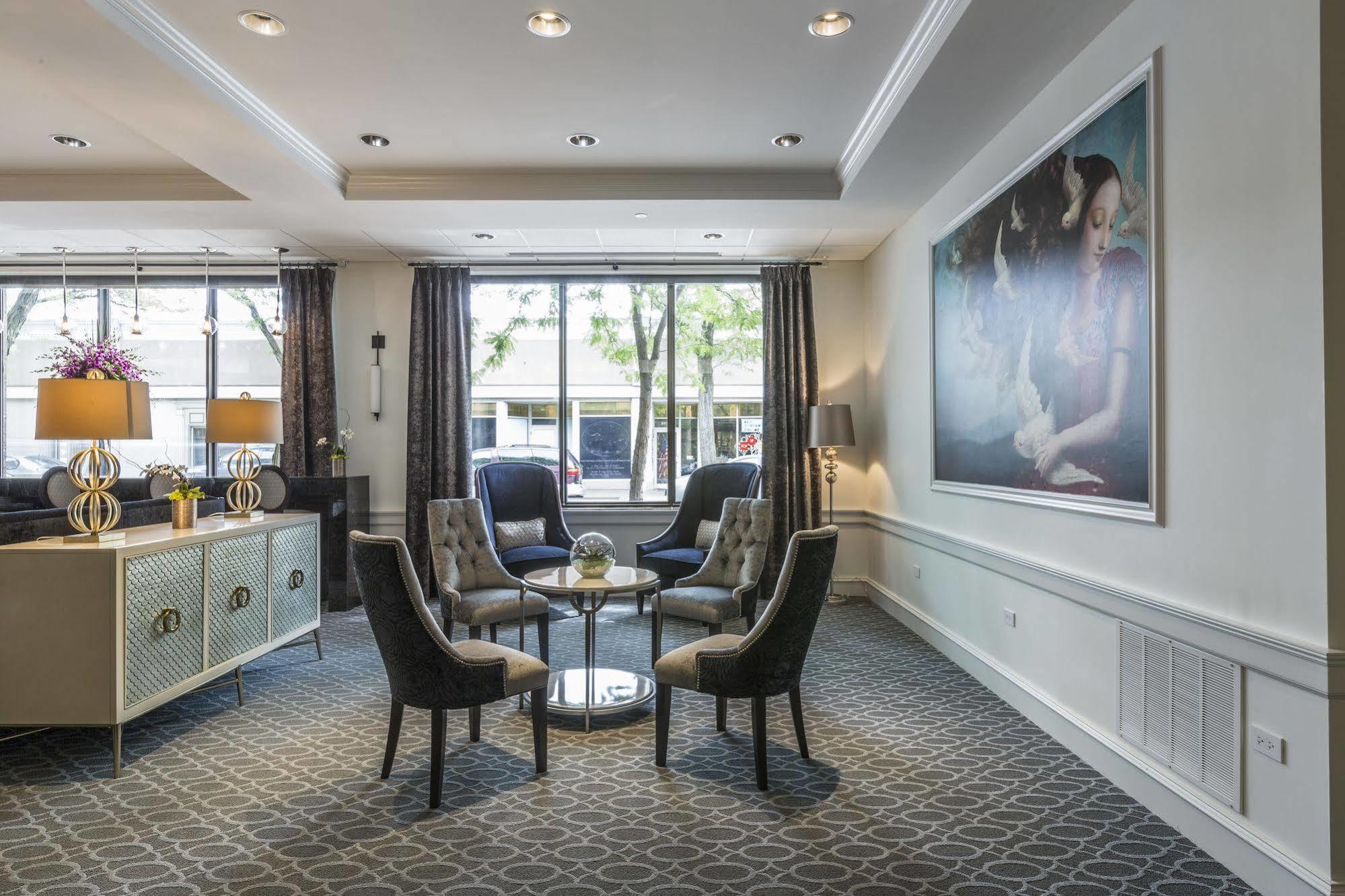 La Banque Hotel Homewood Bagian luar foto